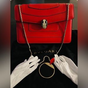 BVLGARI For the "Serpenti Through the Eyes. Made from smooth Amaranth Garnet.